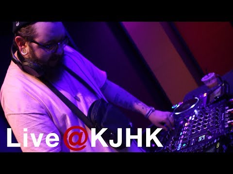 DMVU Live @ KJHK