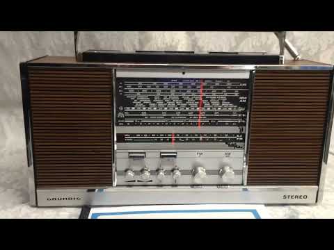 Rare Ancien 40 50's VINTAGE POSTE RADIO PORTABLE valise