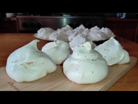 Soft-Centered Sardinian Bianchini with Almonds and Lemon - Family Recipe