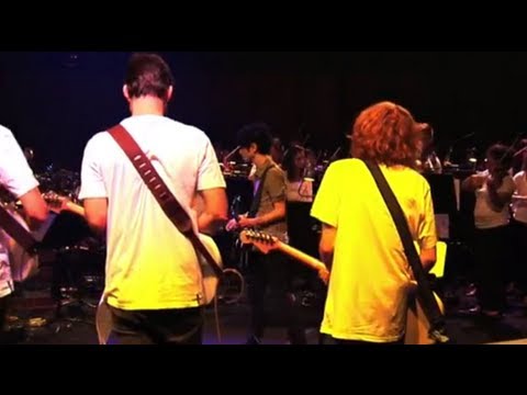 Nick Zinner (Yeah Yeah Yeahs) - Summer (Live in Sydney) | Moshcam