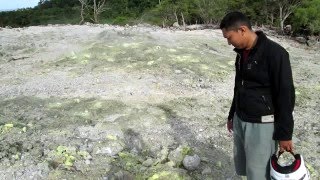 preview picture of video 'Jalan-Jalan ke Gunung Berapi Jaboi - Pulau Weh'