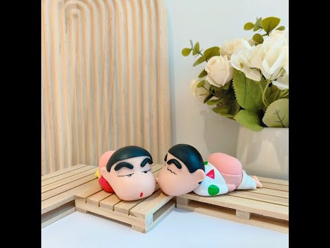 Crayon Shinchan Hips Don't Lie | Shinchan Figurines Set of 2