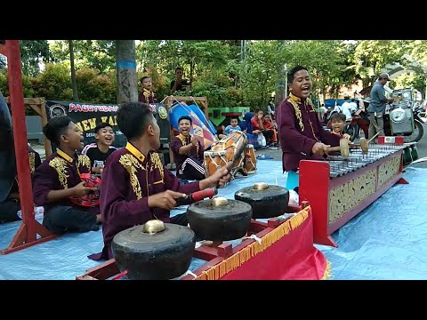 Pamer Bojo Cendol Dawet (Cover Oklik) New Kali Kening Bocah Masih SMP Video