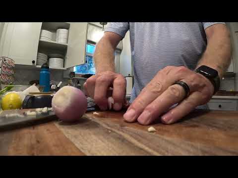 Simple Tomato Garlic Pasta