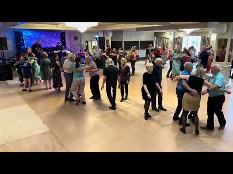 Uí Bhriain in Ennistymon 2025-11-08