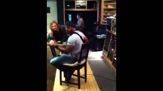 Cavo in studio Brians turn