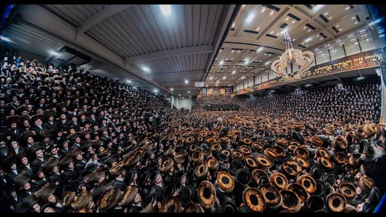 Satmar Hachnosas Sefer Torah - Lag BaOmer 2026 | רבבות במעמד הכנסת ספר התורה של האדמו"ר מסאטמאר