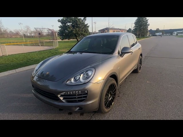 2013 Porsche Cayenne Diesel in Cars & Trucks in Oakville / Halton Region