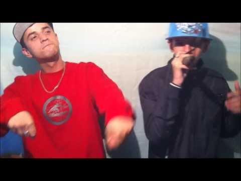 MC VF - MULHER E DINHEIRO  ♪  AO VIVO NO STUDIO 21'