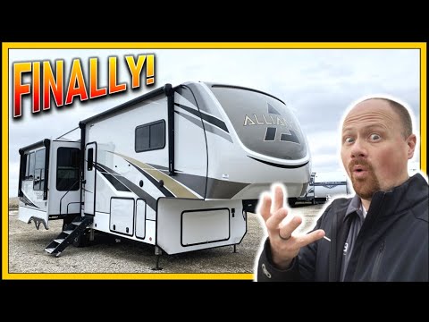 Designed By ACTUAL Full Time RVers!! 2022 Alliance 310RL