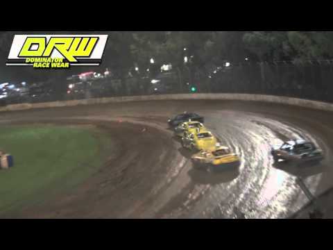 Modified Sedans - Golden Helmet Series - Heat 8 - Kingaroy Speedway - 05.12.15