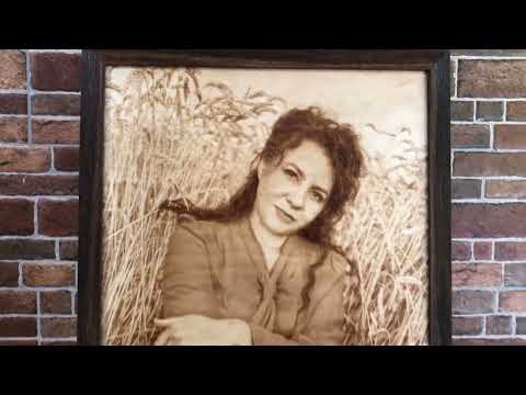 Подарок девушке на День рождения. Портрет на дереве. Выжигание по дереву - фото 1 - id-p1454251478