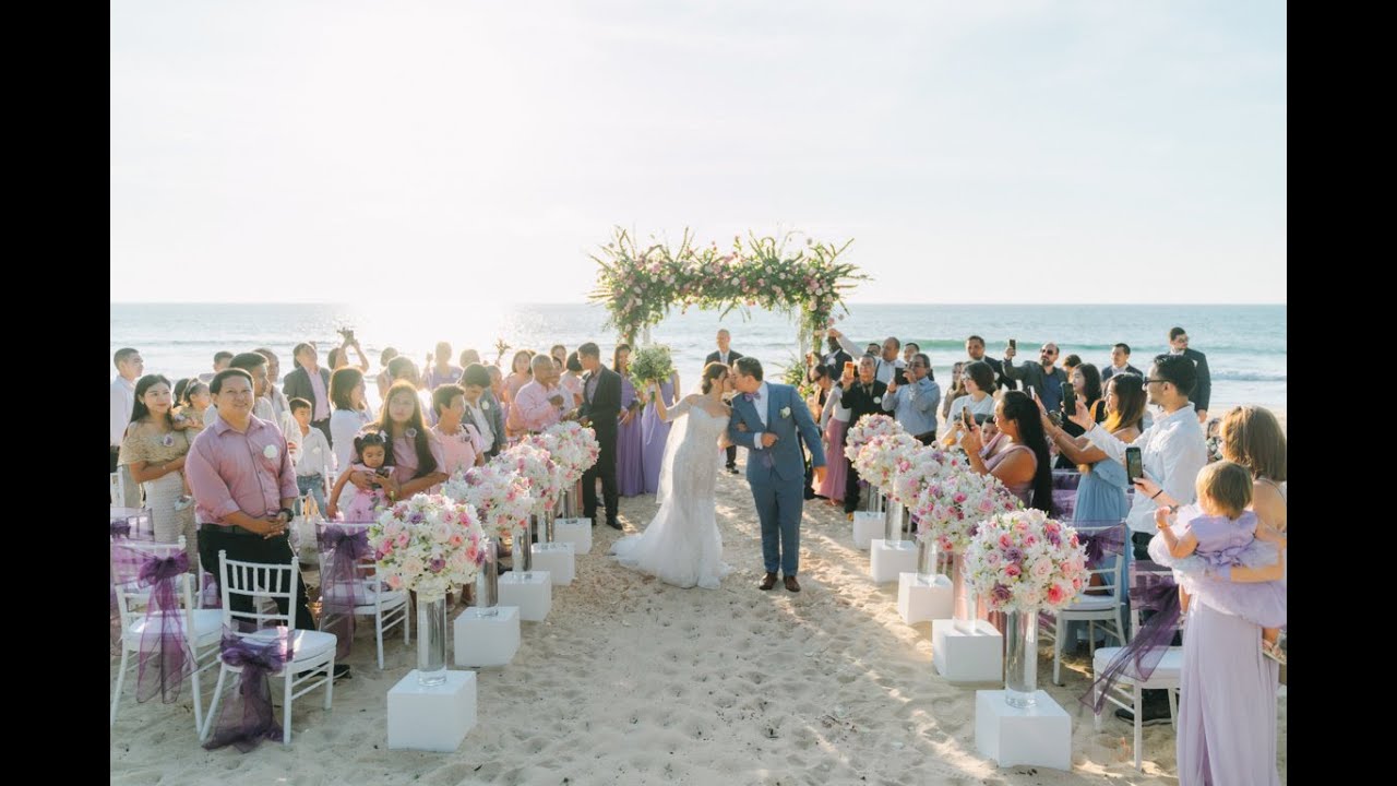 งานแต่งงานในโรงแรมริมชายหาดที่ดีที่สุดในภูเก็ต โดย Wedding Planner Bespoke Experiences