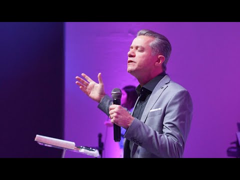 BISPO GERSON CARDOZO (CANTANDO AO VIVO)