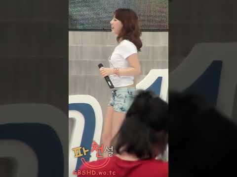 [Fancam] 100618 SNSD Taeyeon  - Oh! @ Sangam B.C. Ceremony