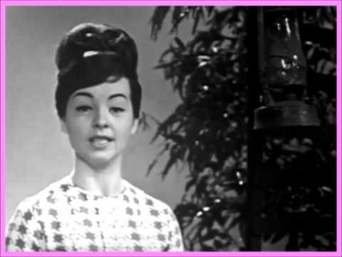 ♫ Noeleen Batley ♥ Judy's Turn To Cry ♫