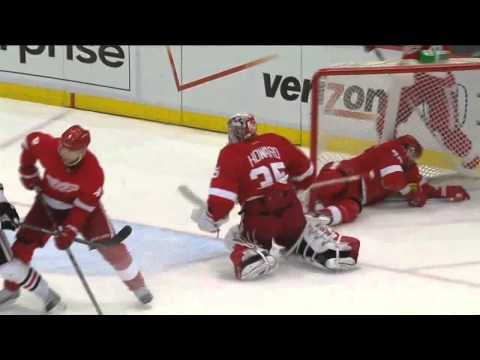 Jimmy Howard robs Dave Bolland May 23 2013 Chicago Blackhawks vs Detroit Red Wings