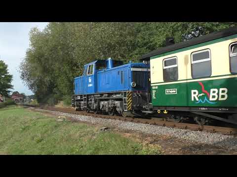 PRESS 99 1784-0 + 7 Plattformwagen - Einfahrt in Lauterbach-Mole - Als Rasender Roland aus Göhren