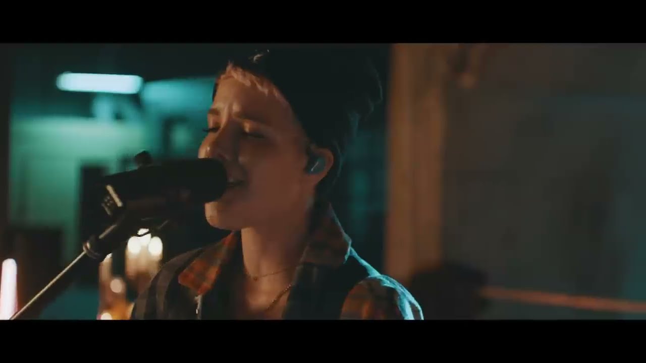 Halsey Eyes Closed Lyrics And Videos