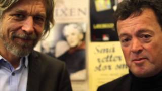 Karl Ove Knausgård og Fredrik Ekelund præsenterer deres fælles bog "Hjemme - ude"