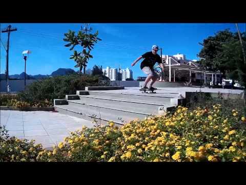 Caio Carvalho - 3 tricks na escada