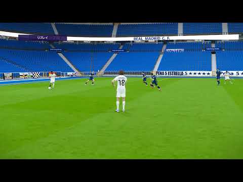 Alvaro Carreras (1.Control the ball behind you using the inside of your right foot 2.Turn clockwise)