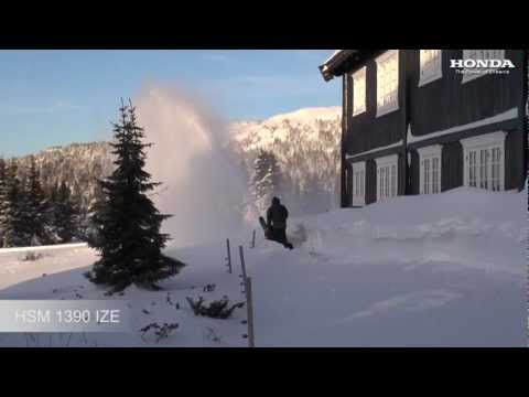 Видео обзор снегоуборщика Honda HSS 970 A ETD