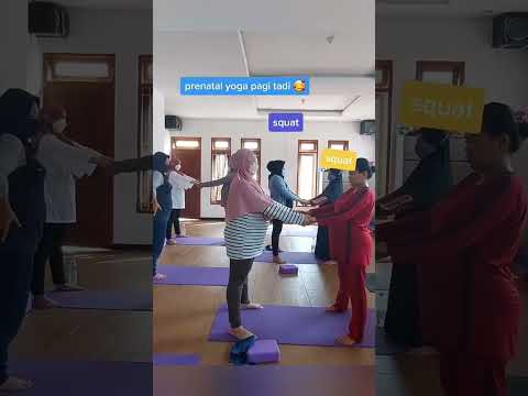 Yoga bukan hanya untuk relaksasi, tapi juga bisa bantu menurunkan berat badan, bahkan untuk ibu hamil! 🧘‍♀️✨