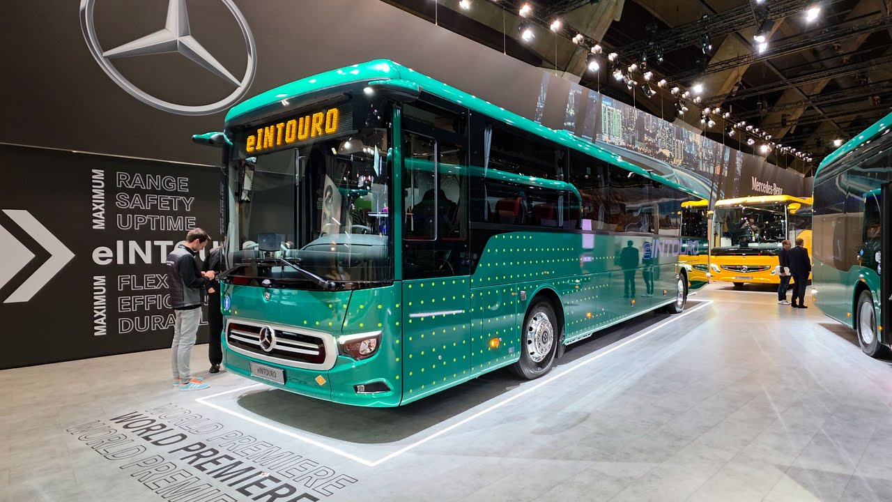 戴姆勒巴士推出量產城際電動巴士eIntouro：續航里程可達500公里