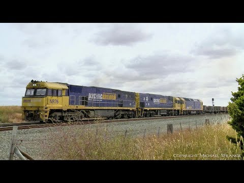 3PM4 Steel & Container Wagons - PoathTV Australian Trains & Railways