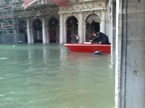 acqua alta 2 1-12-2008.mp4