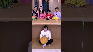 Rope Pulling Challenge! So exciting!! #Funny #Party Game #Family Game