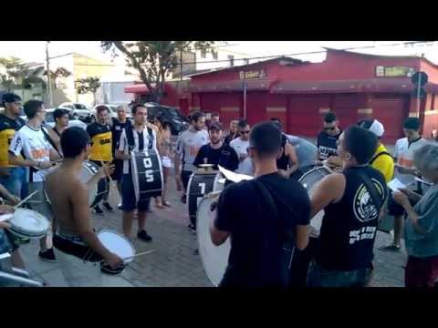 "Movimento 105 - Não Vou Parar de Te Amar" Barra: Movimento 105 Minutos • Club: Atlético Mineiro
