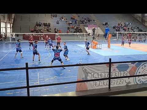 LOMAS VOLEY SUB 13: LOMAS 0 - 2 Lanús