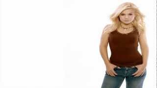 Kelly Clarkson - Impossible Lyrics