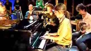 Glen Hansard &amp; Markéta Irglová - Drown Out (Noc s Andělem)