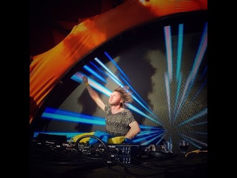 SynSUN & Jackie White @ Tomorrowland Brazil (02 May 2015)