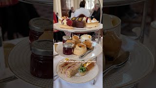 These are BIG FAT BUNS: Day 5 England 🏴