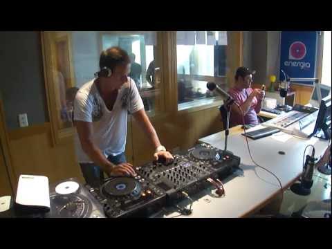 Chris Montana ao vivo na Energia 97FM - Programa Lunch Break - 09/09/2011