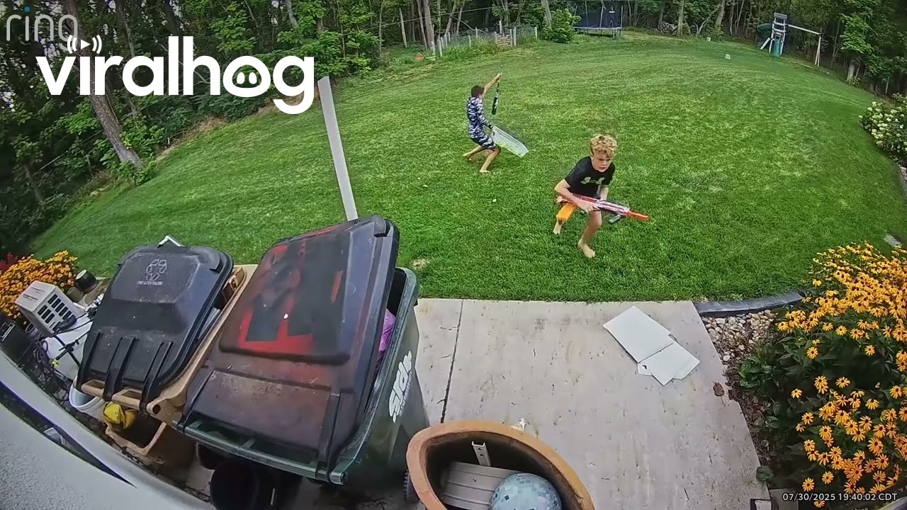 Thunder Clap Sent Boys in Screaming || ViralHog