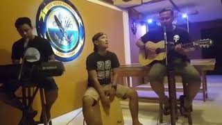 Akad payung teduh (cover) lanal timika acoustic group