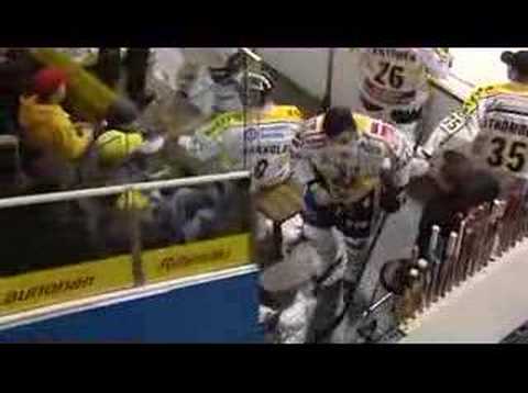 22.9.2007 Toni Mäkiaho - laitataklaus 5+20