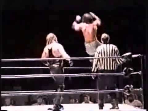 The Top 10 moves of Wildman Gary Williams