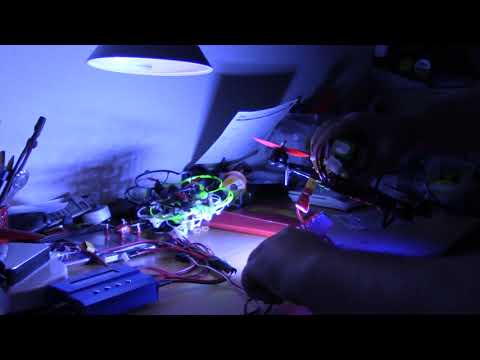 MongoTV_1787 - Mongo Drones -Del 2 - Tester Stor FPV Racer Drone i Min Lille Stue