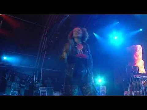 Basement Jaxx - Red Alert (Glastonbury 2000 Live)