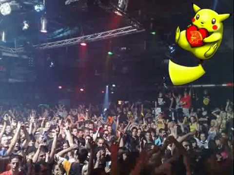 ^(.ò_Ó｡)^PiKaCHùÚ(L)CoLiSeÙúm^(.Ò_ó.)^ BY KIKE Z*