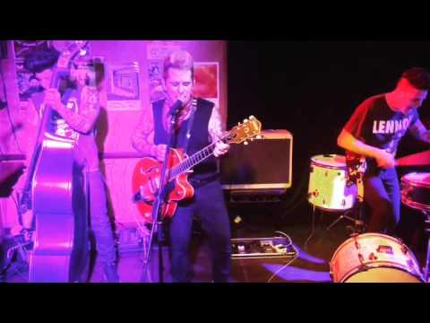 The Strays - Rumble in Brighton @ the Dogs Bar