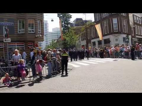 Defilé Nederlandse Veteranendag 2015 in Den Haag