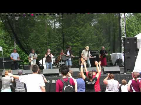 Ignition - Mighty to Save - Soulfest '09.mp4