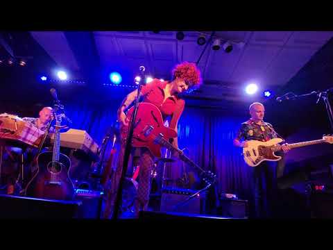 Carsie Blanton- So Ferocious & Fat and Happy